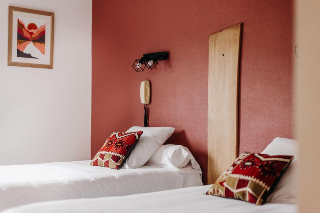 Logis Hotel Restaurant Espelletenia Larceveau-Arros-Cibits 외부 사진