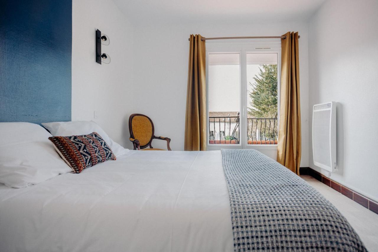 Logis Hotel Restaurant Espelletenia Larceveau-Arros-Cibits 외부 사진