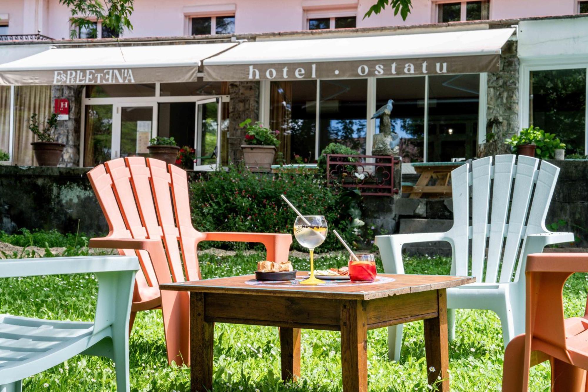 Logis Hotel Restaurant Espelletenia Larceveau-Arros-Cibits 외부 사진